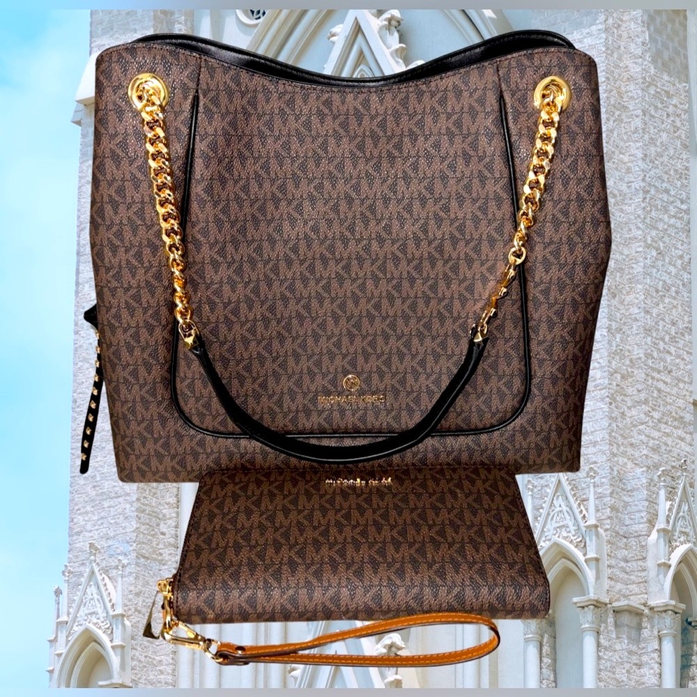 Michael Kors Piper Large Chain Shoulder Tote with matching wallet